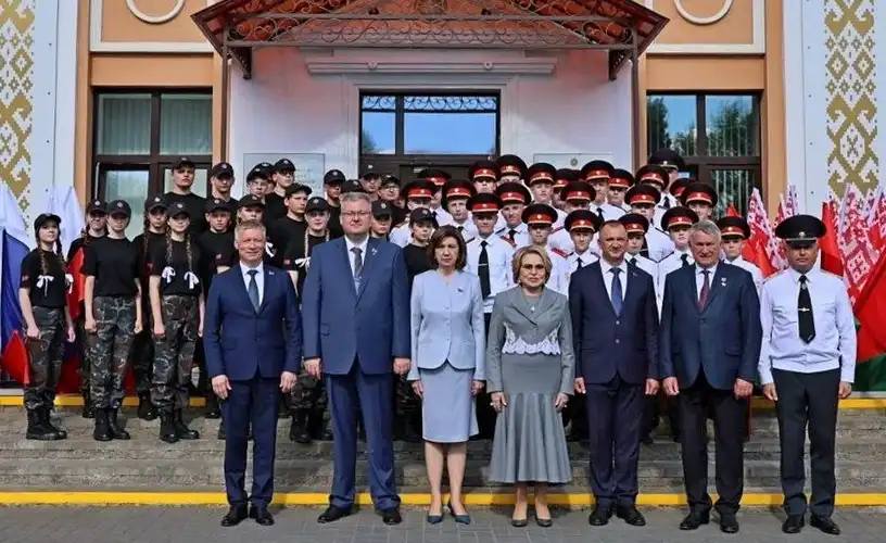 Учащиеся военно-патриотического клуба «Алмаз» — на XIII Форуме регионов Беларуси и России!